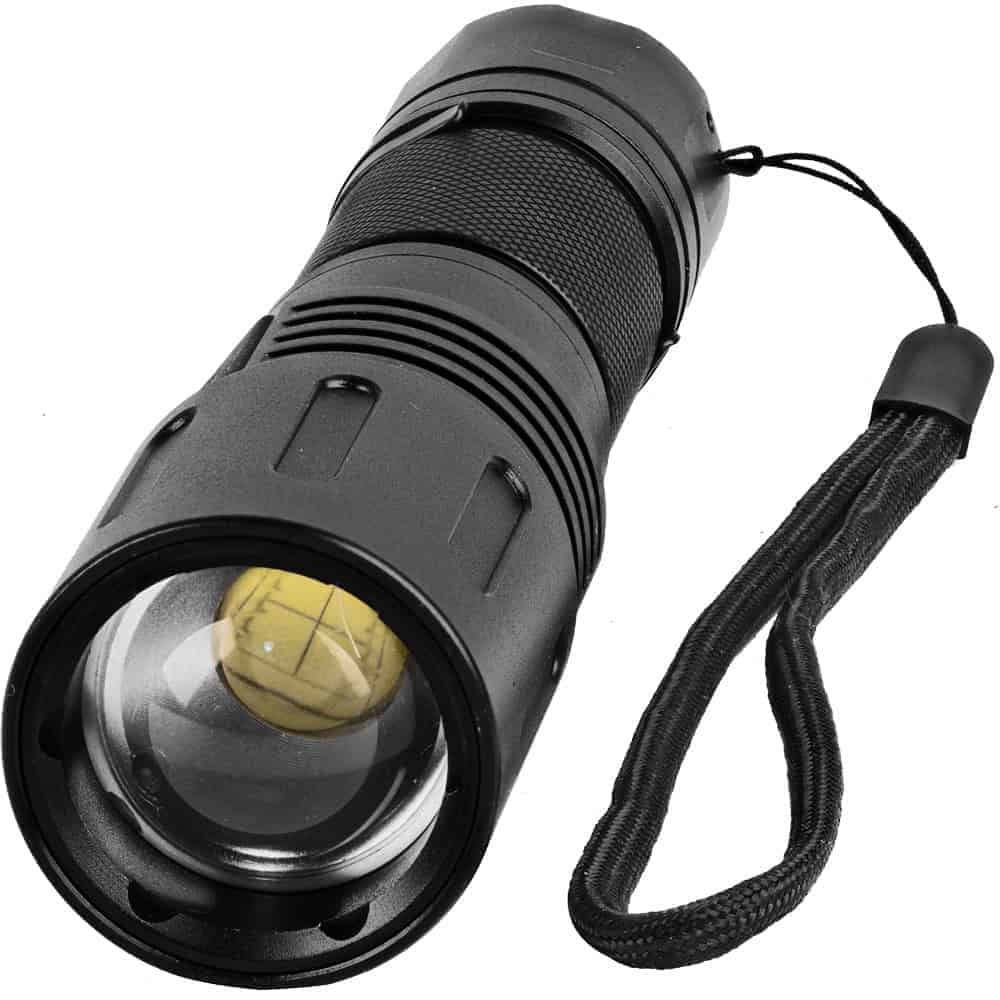 3000 Lumen Zoomable LED Flashlight